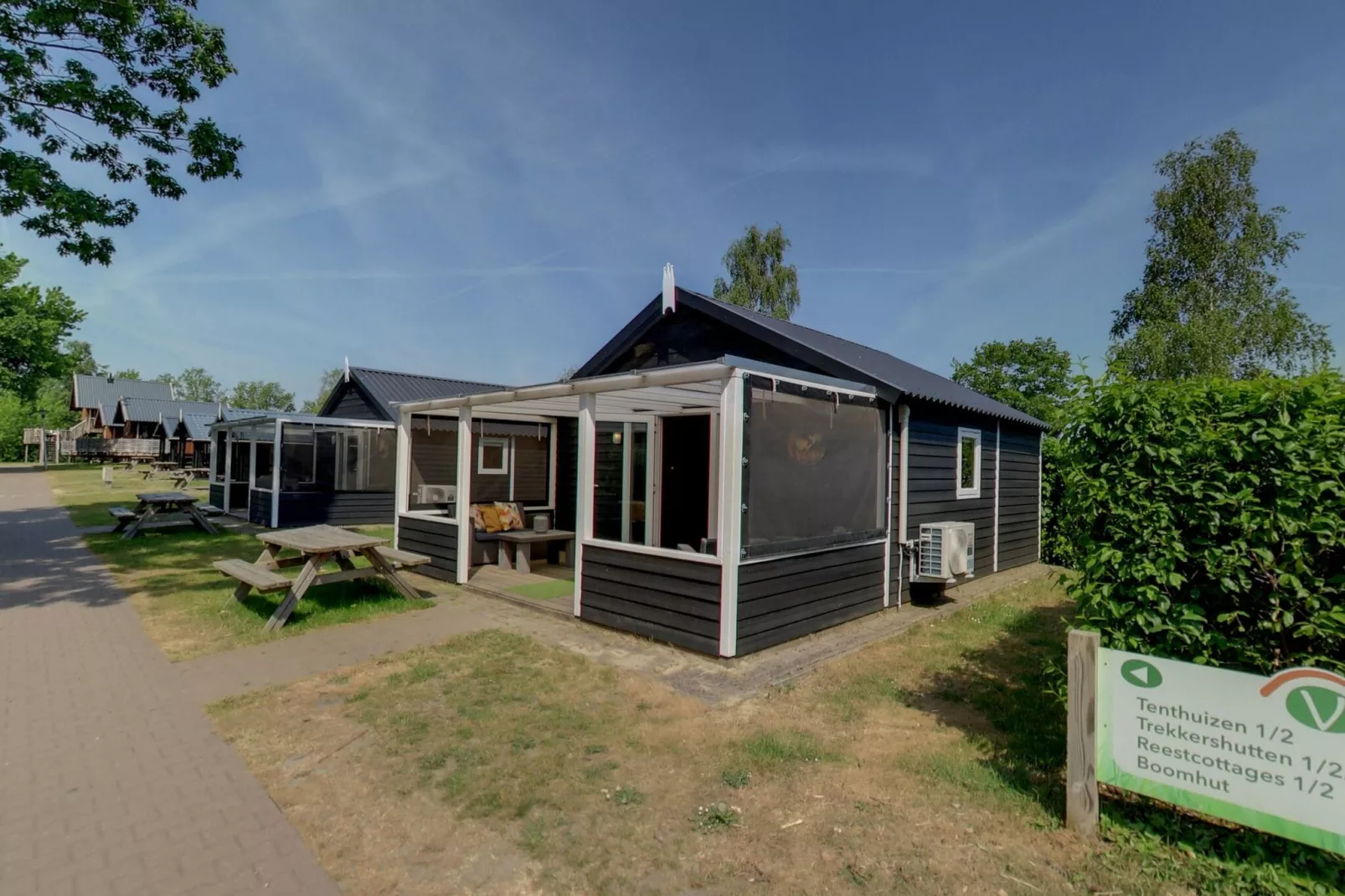 Vakantiepark de Vossenburcht 4-Exterior summer