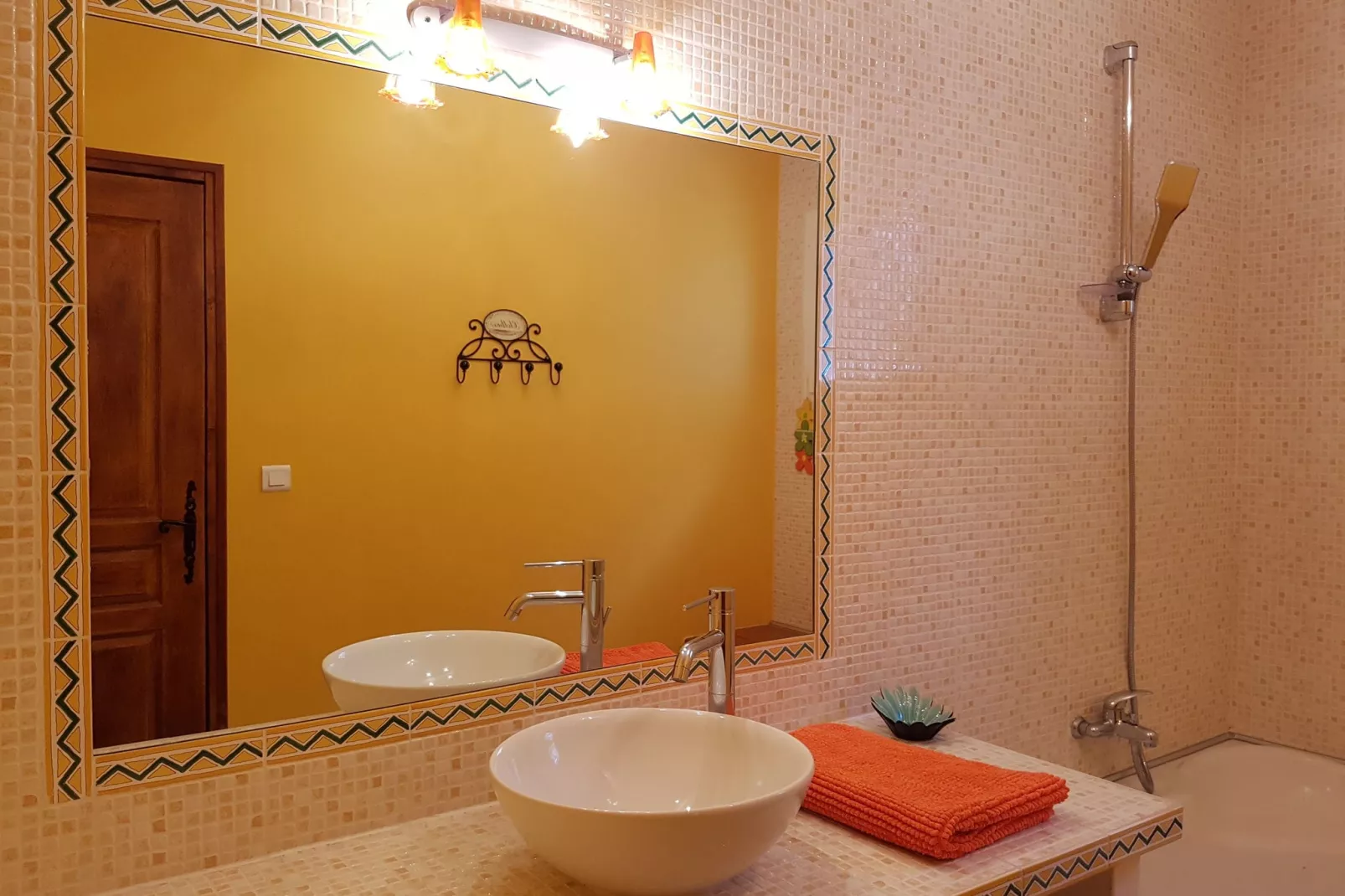 Courry-Bathroom