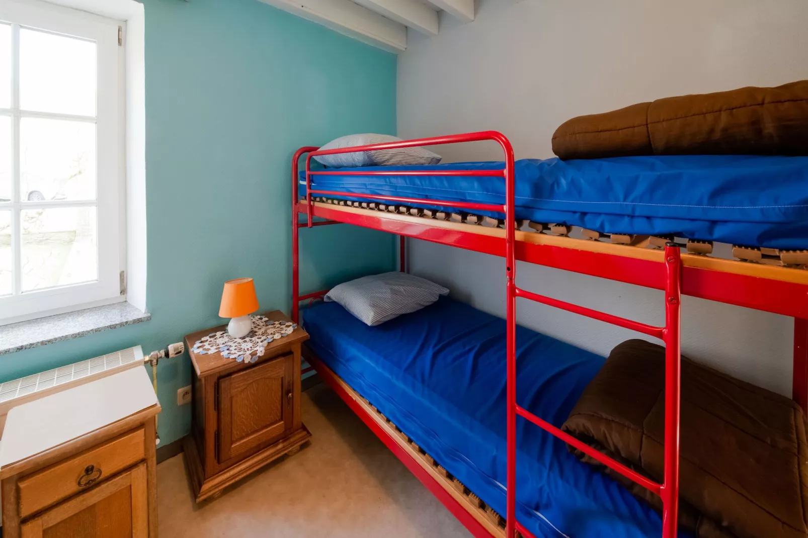 A Tchappe Mele-Bedroom