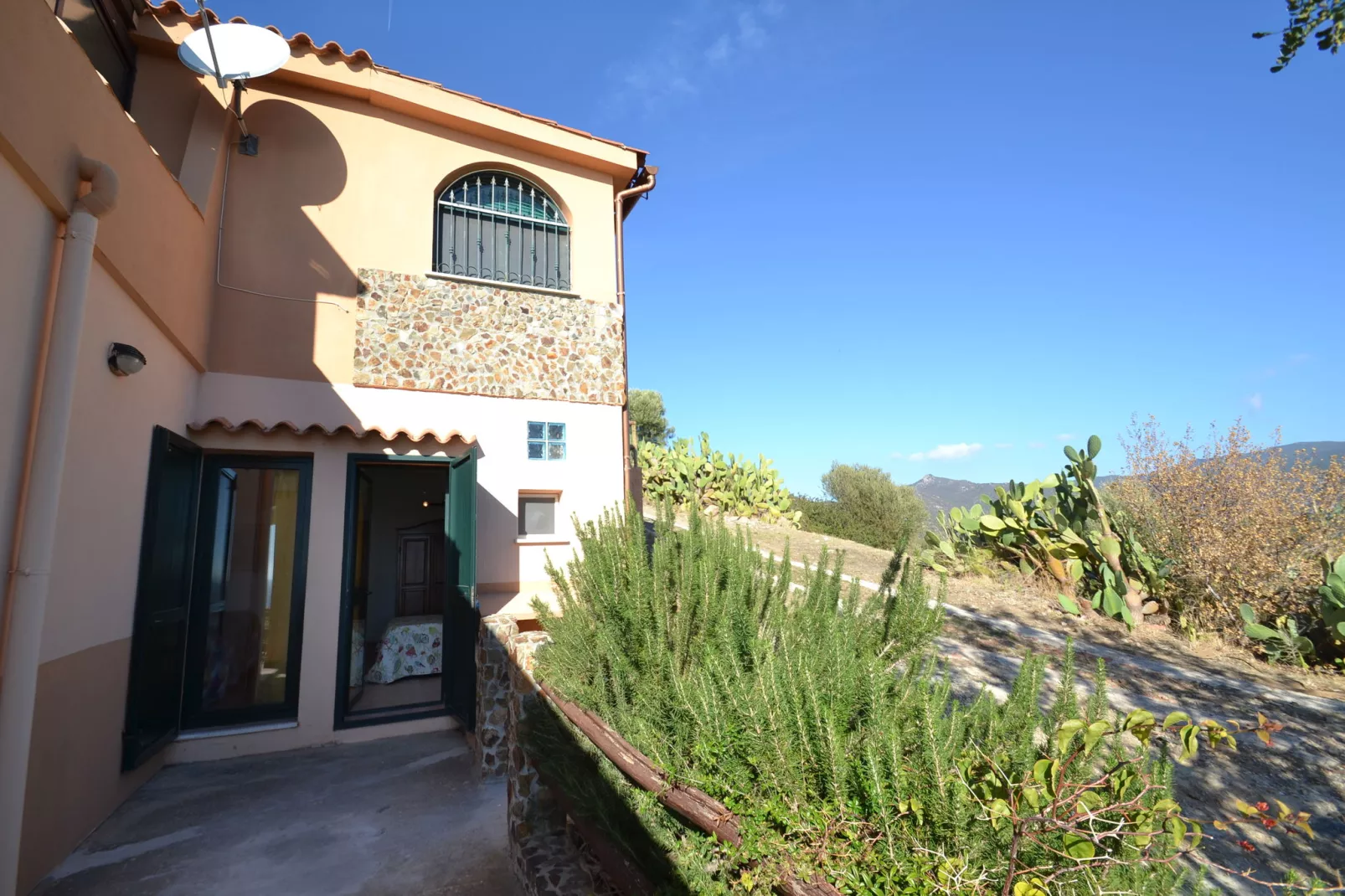 Villa del Mare Dipinto-Exterior summer