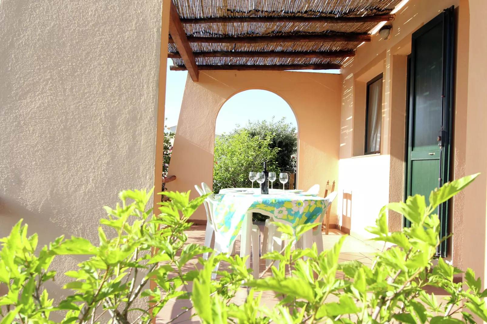 Villa del Mare Dipinto-Exterior summer