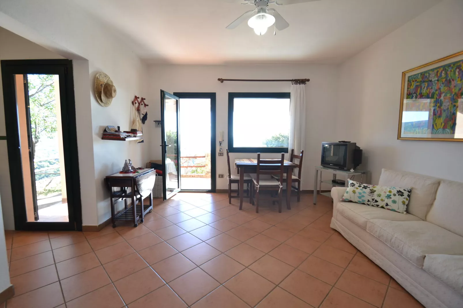 Villa del Mare Dipinto-Living room