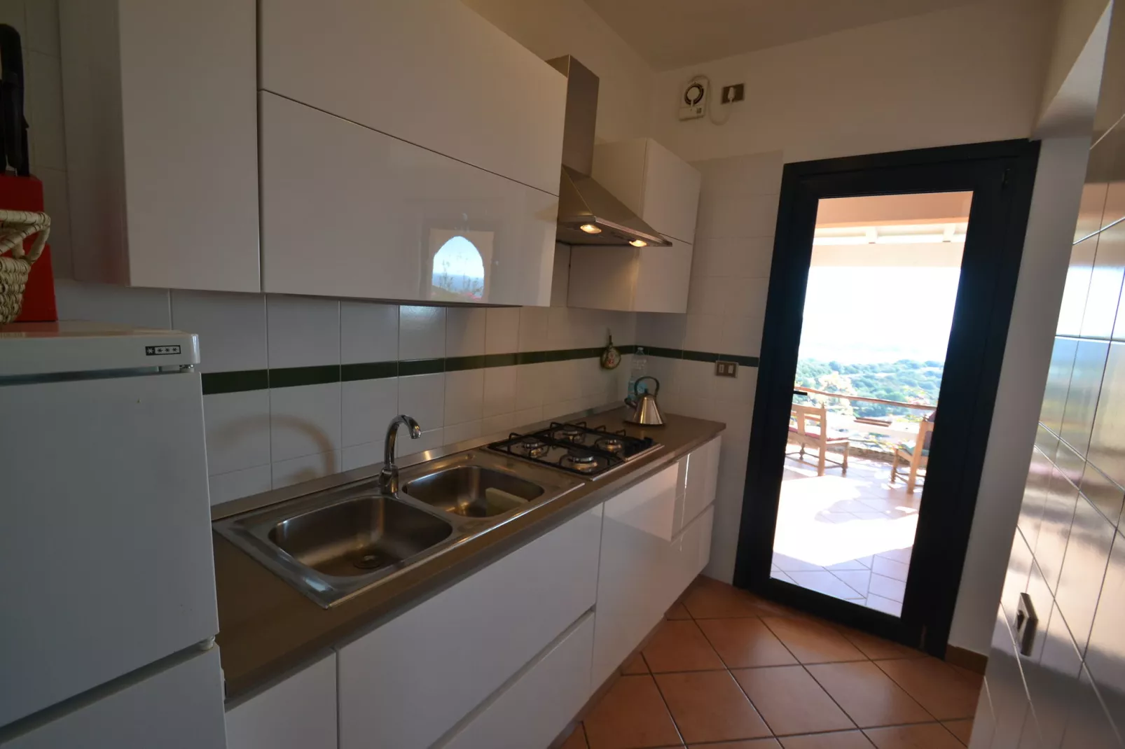 Villa del Mare Dipinto-Kitchen