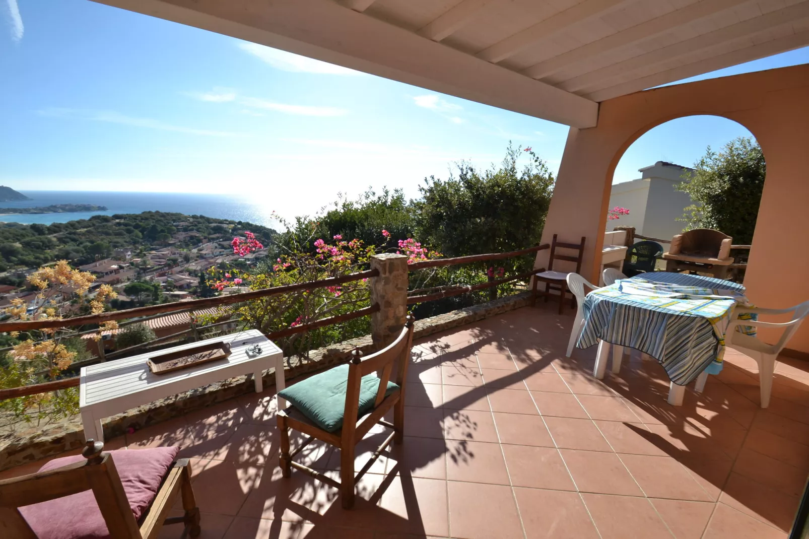 Villa del Mare Dipinto-Terrace balcony