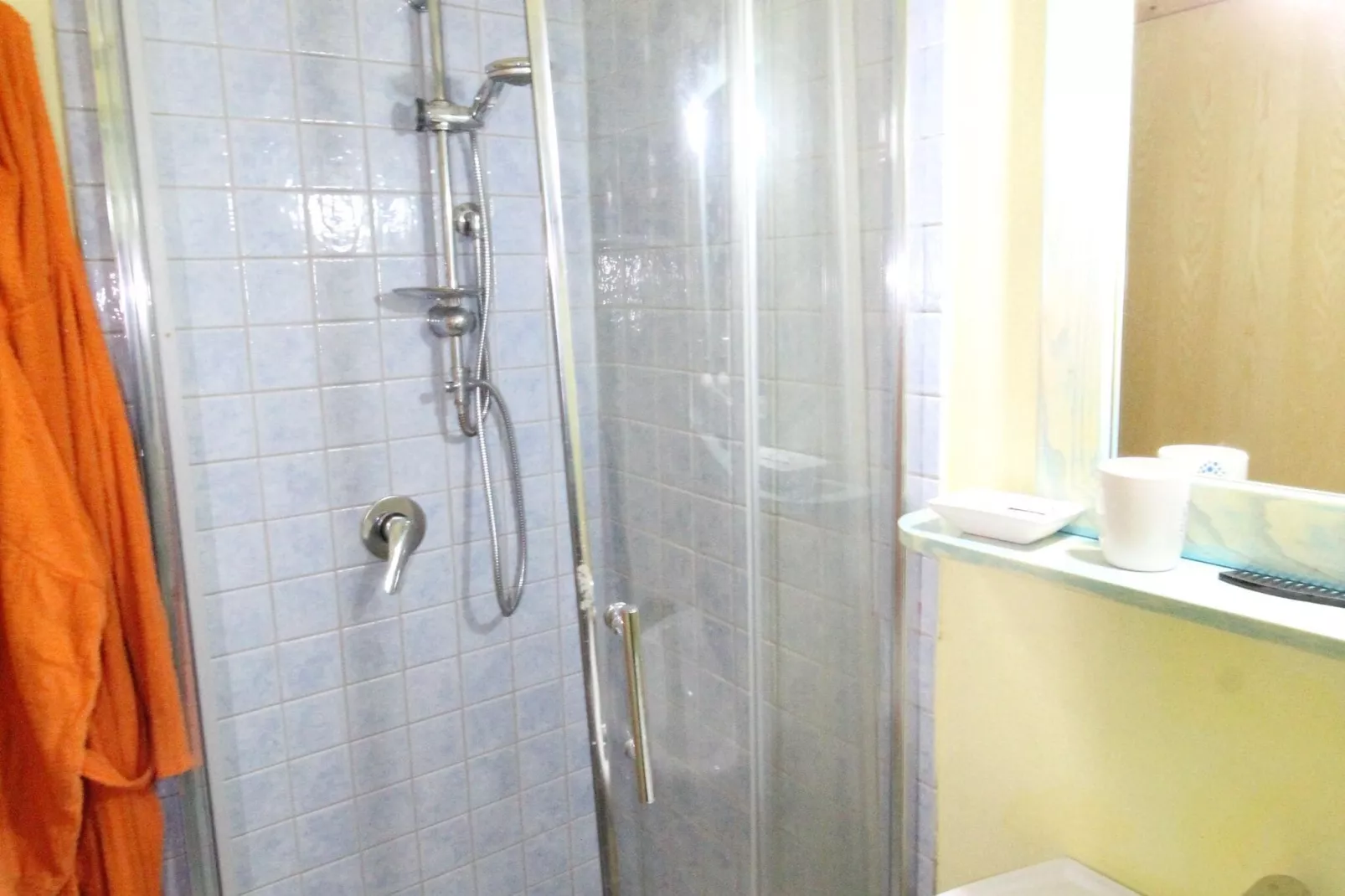 Tanca Manna Vierraumapartment-Bathroom