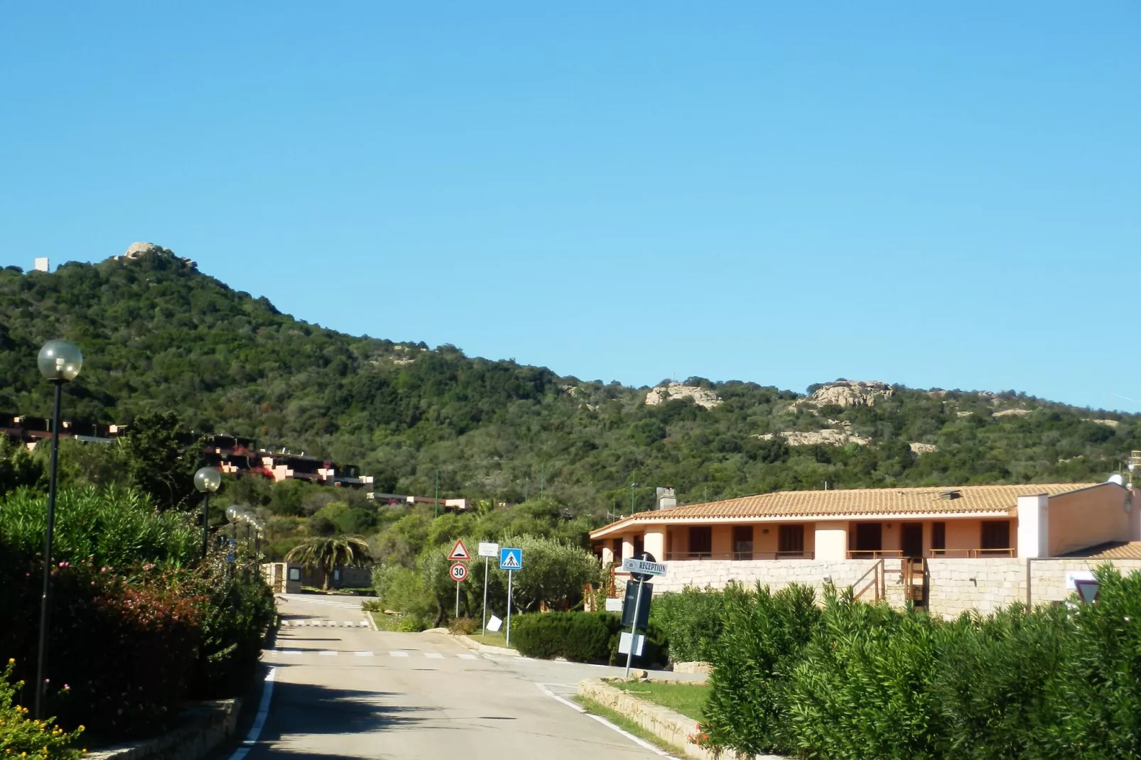 Tanca Manna Vierraumapartment-Outdoor