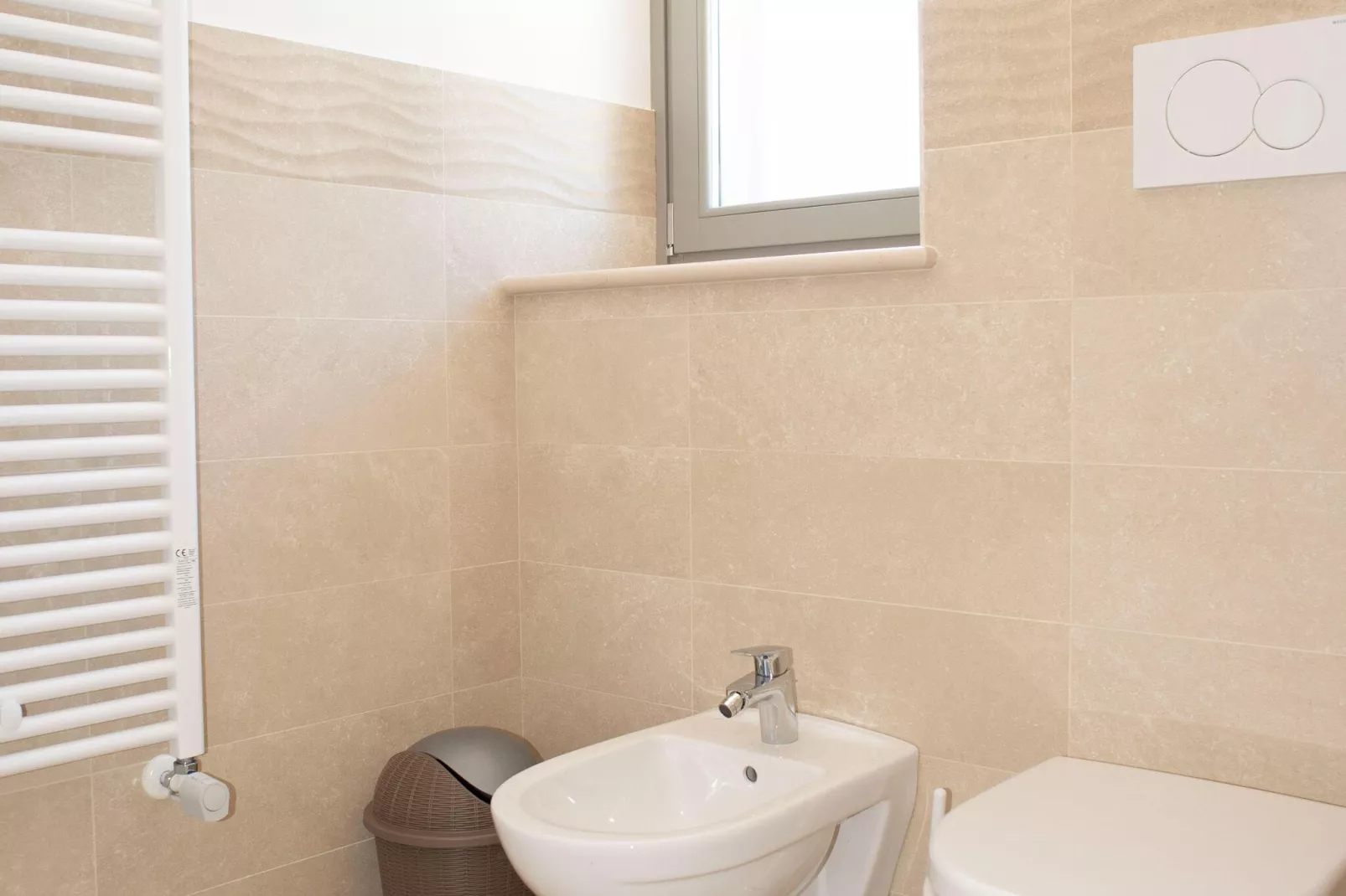 Tenuta Masiedd 1 Cisternino-Bathroom