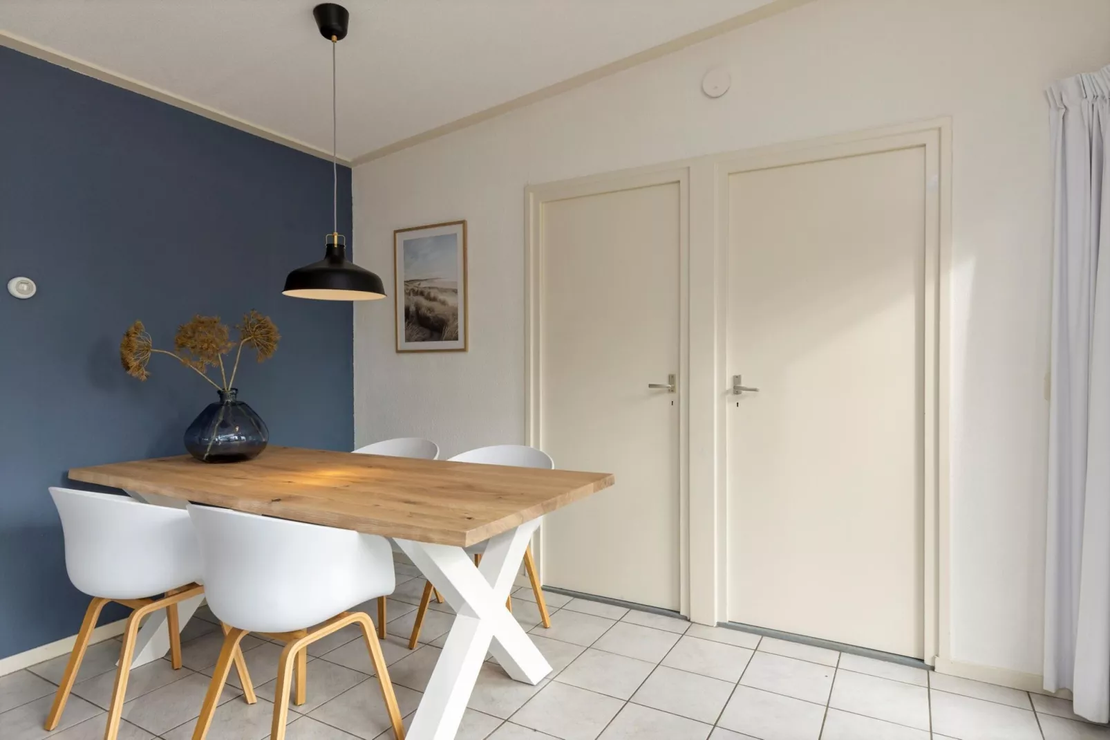 Leeuwerikenlaan 4-Dining room