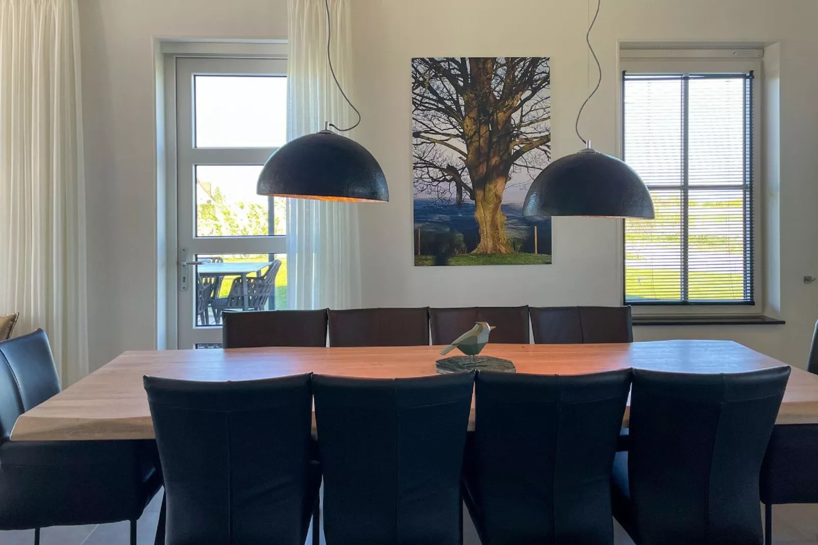 Friese Meren Villa's 20-Dining room