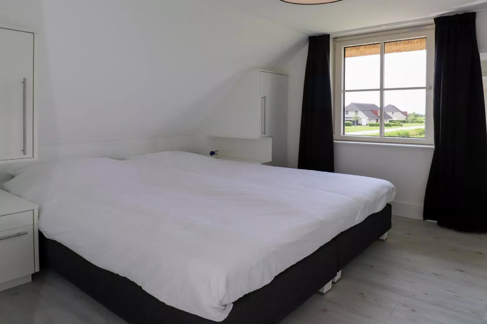 Friese Meren Villa's 20-Bedroom