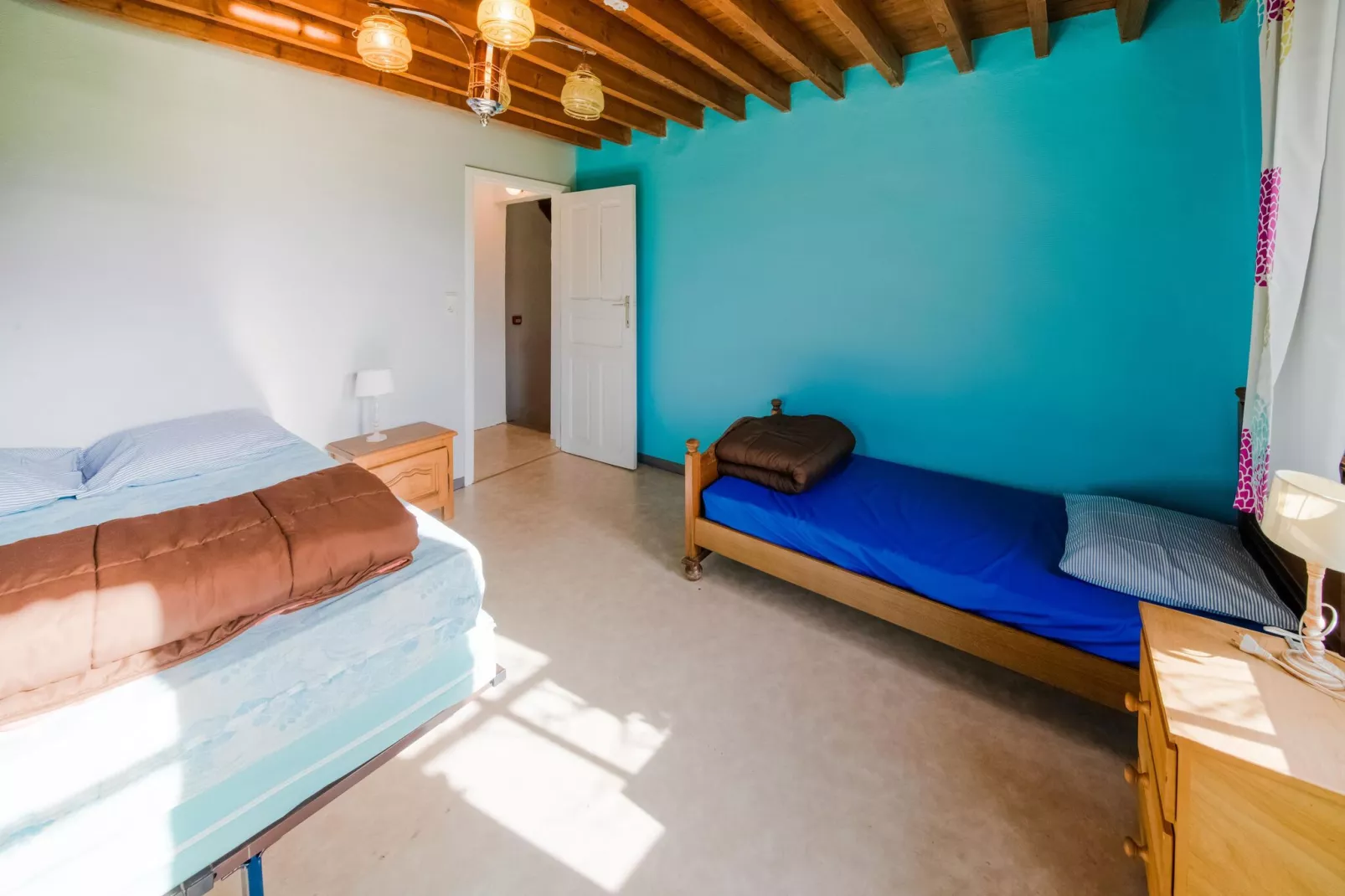 A Tchappe Mele-Bedroom