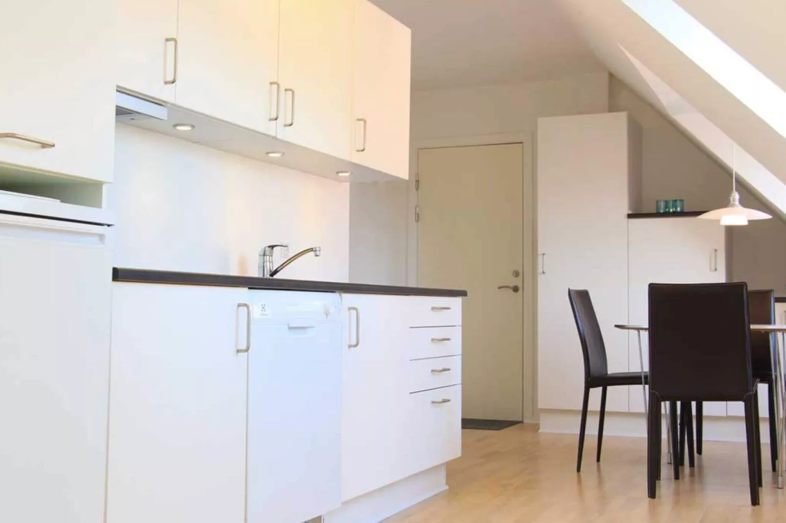 2-4 pers.Lejl(8)58 m2-Indoor