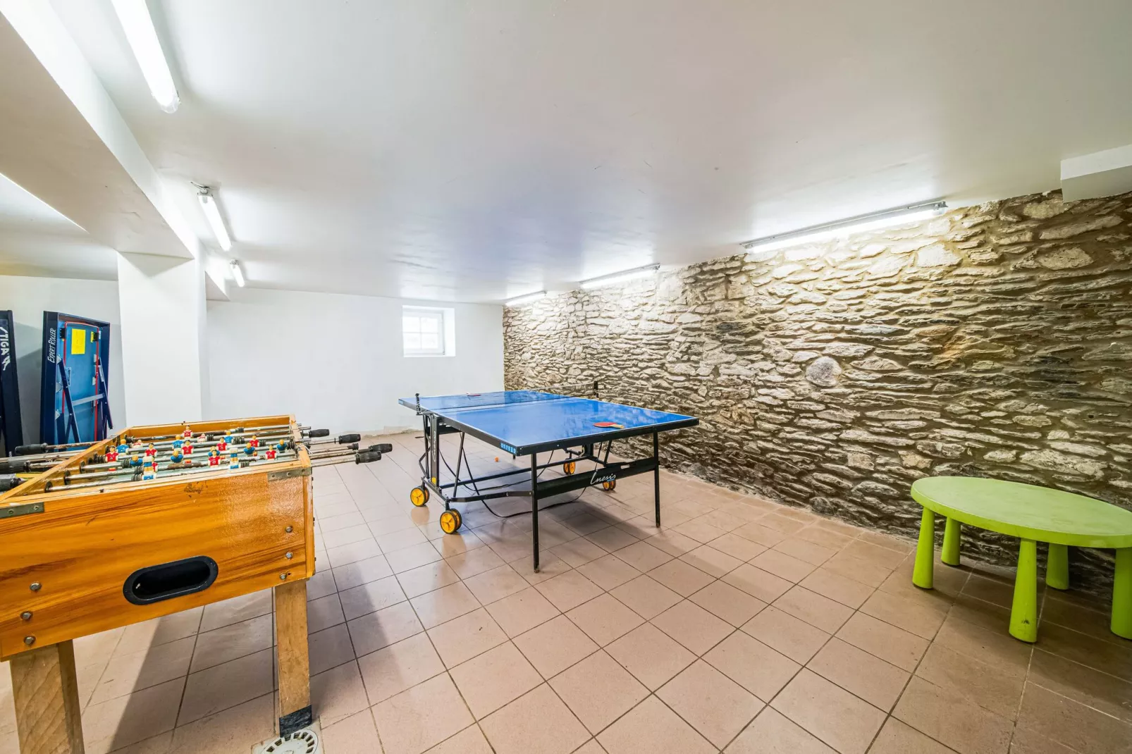 A Tchappe Mele-Facilities