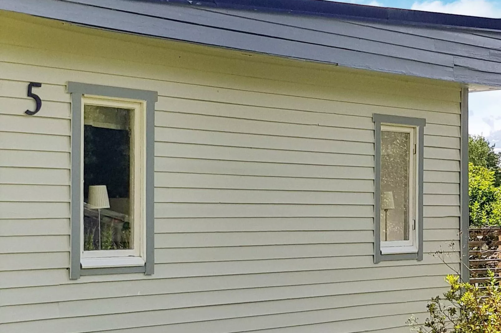 6 person holiday home in SKINNSKATTEBERG-Outdoor