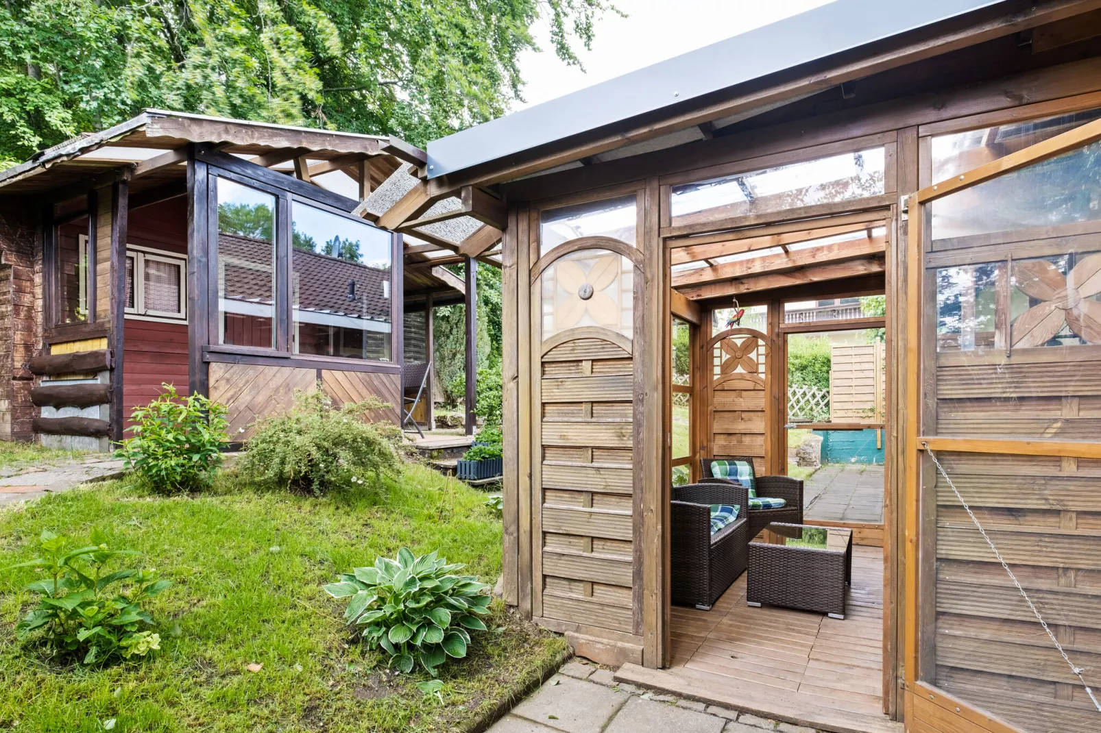 Eifel-Ferienhaus Rita Romag-Gärten Sommer