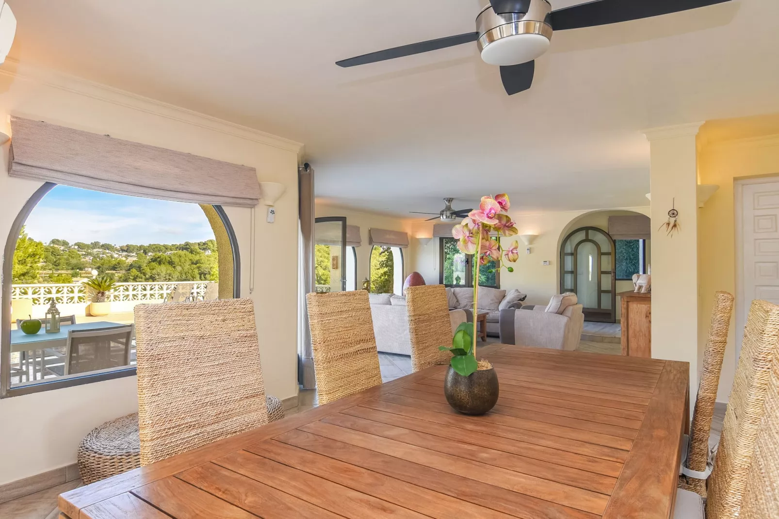 Villa Las Viñas	 - Dining room