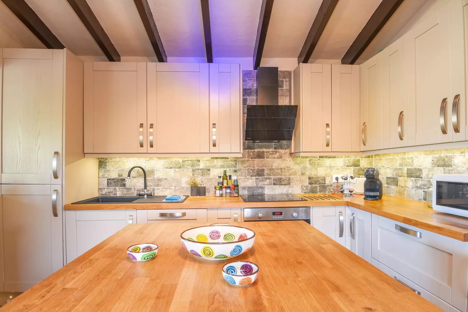 Villa Las Viñas	 - Kitchen