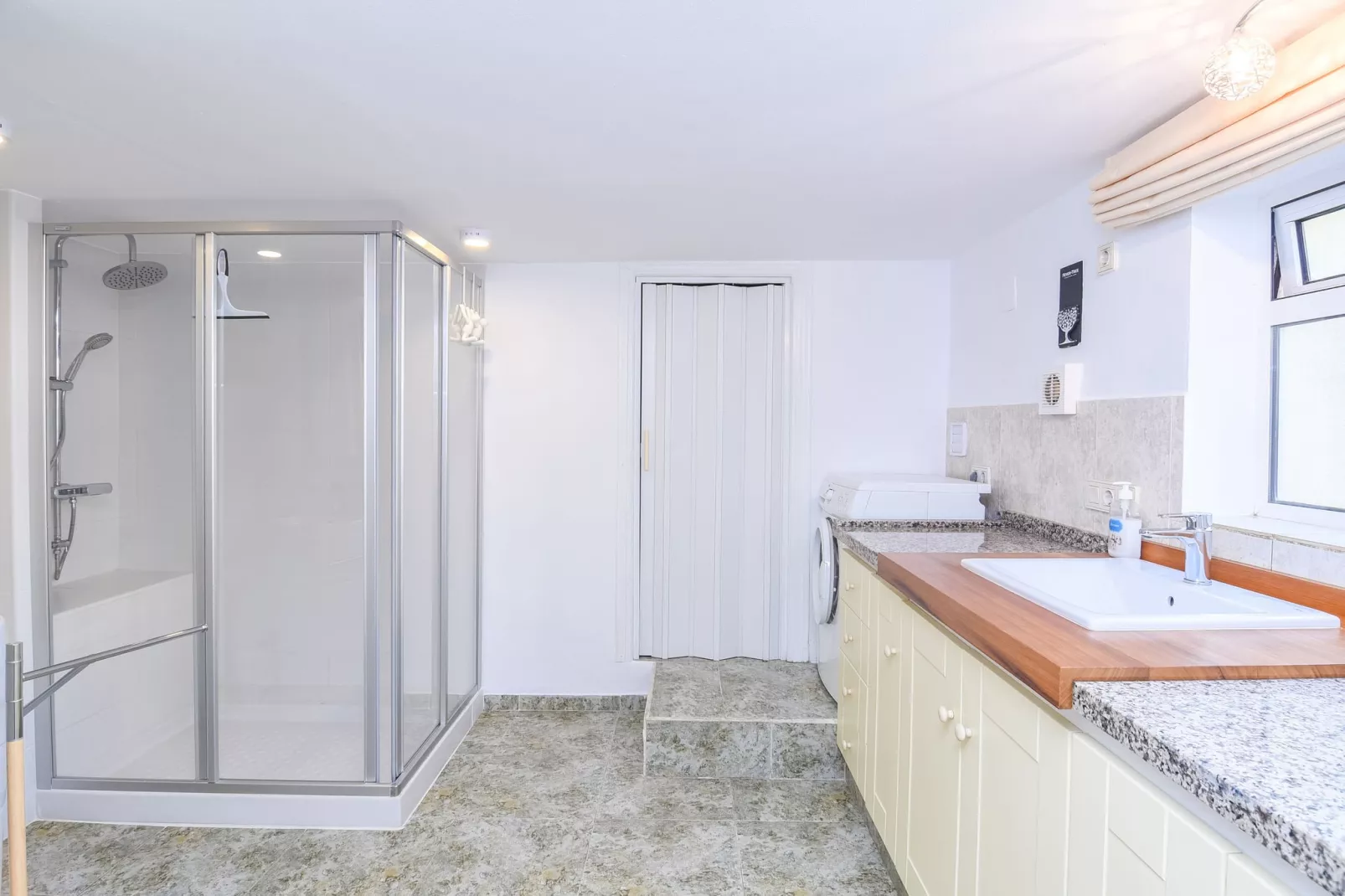 Villa Las Viñas	 - Bathroom