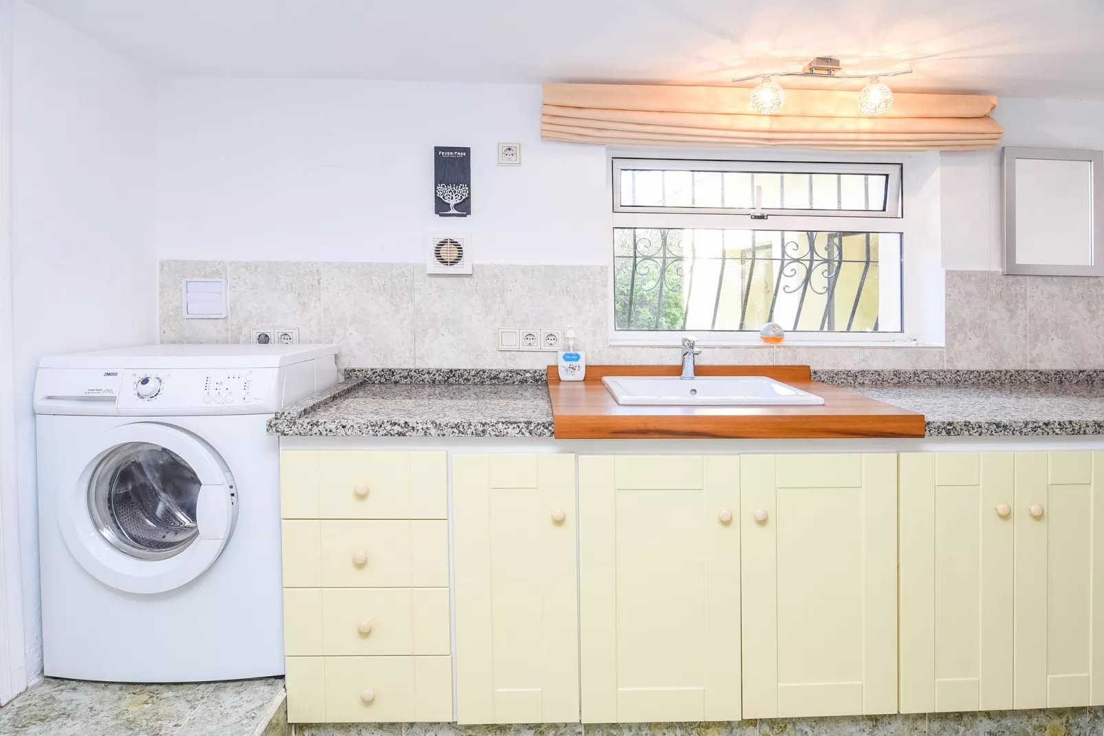 Villa Las Viñas	 - Facilities