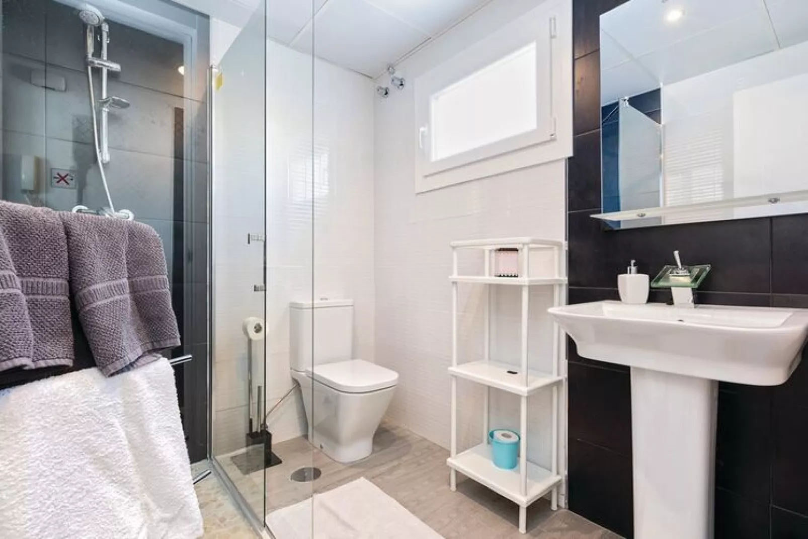 Pearl of Algaida CT 190-Badezimmer