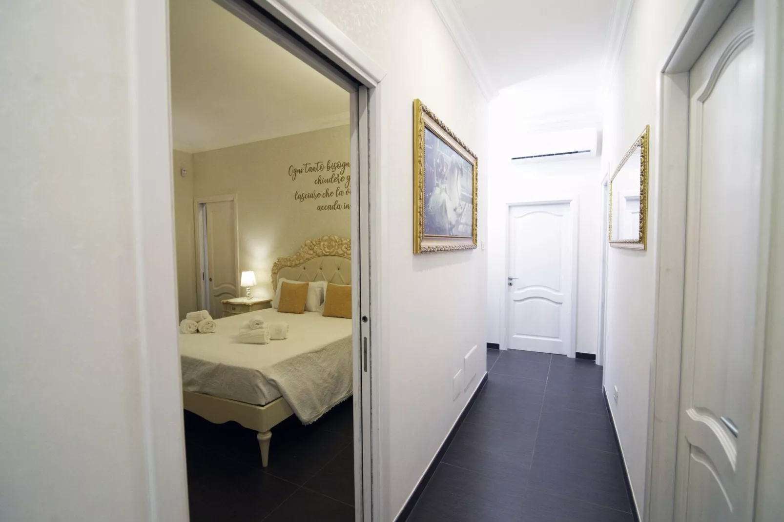 Luxury Vale Villa Locorotondo-Landing
