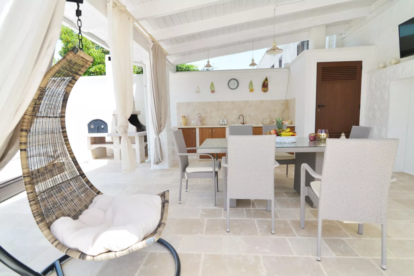 Luxury Vale Villa Locorotondo-Terrace balcony