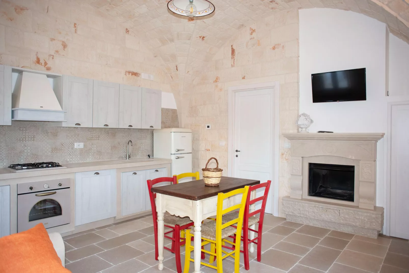 Dimora Maria Charming Home Cisternino - 8 pax-Dining room