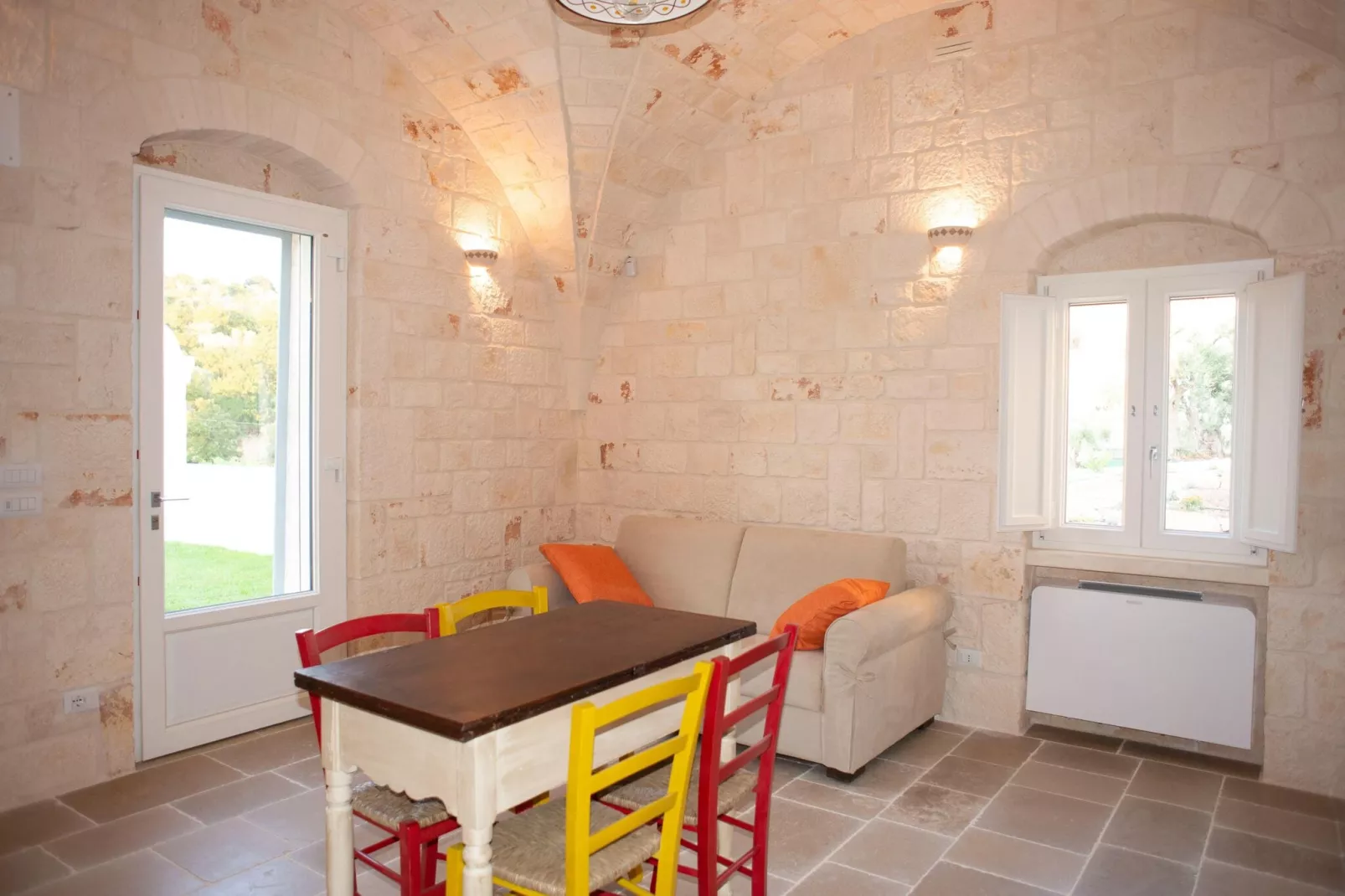 Dimora Maria Charming Home Cisternino - 8 pax-Dining room
