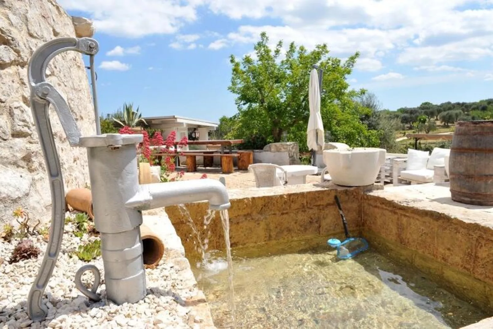 Tenuta Bianca Ostuni-Jardin d'été