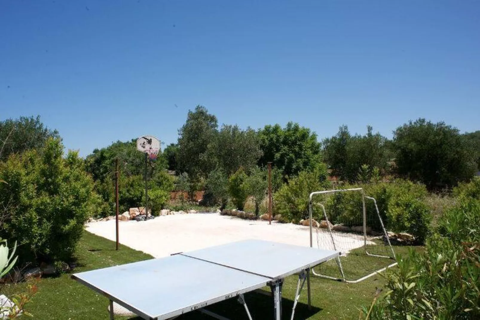 Tenuta Bianca Ostuni-Jardin d'été