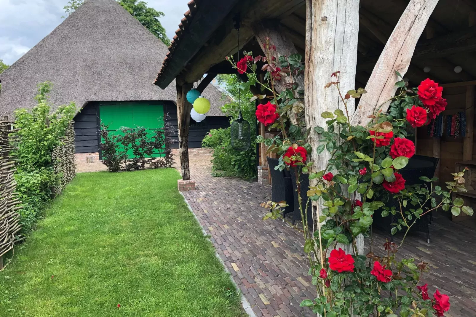 Woonboerderij in Staphorst voor 6 personen-Gardens summer