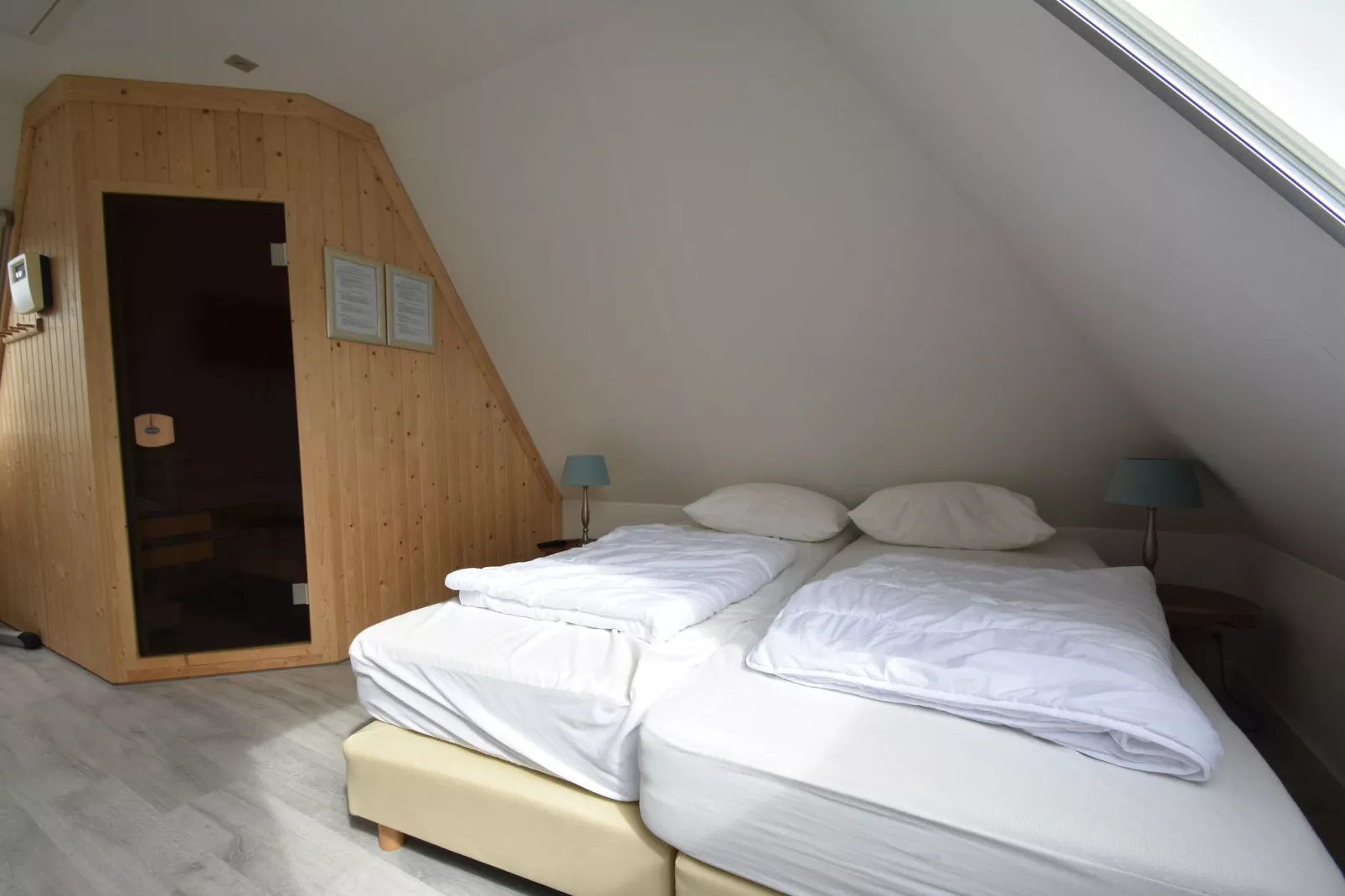 Wellness aan het Water-Bedroom