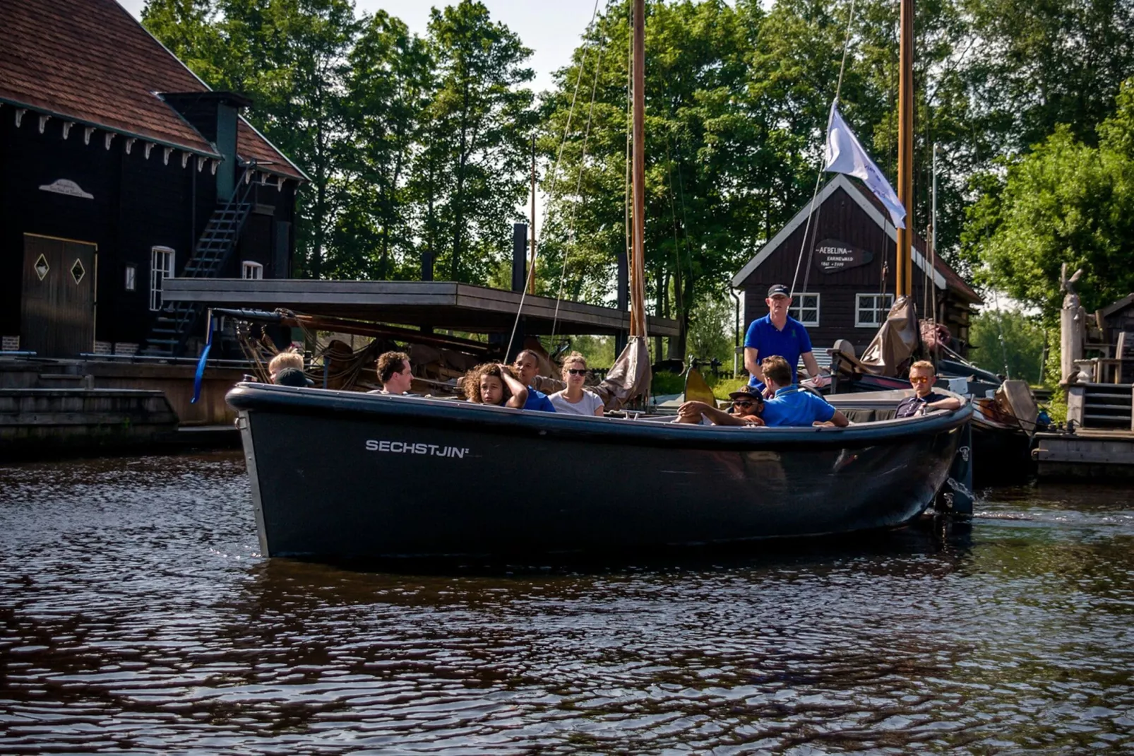 Grand Sechstjin Wellness de luxe met sauna en buitenspa-équipements