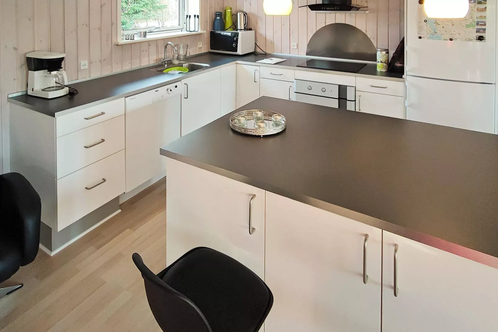 10 Personen Ferienhaus in Løgstør-By Traum