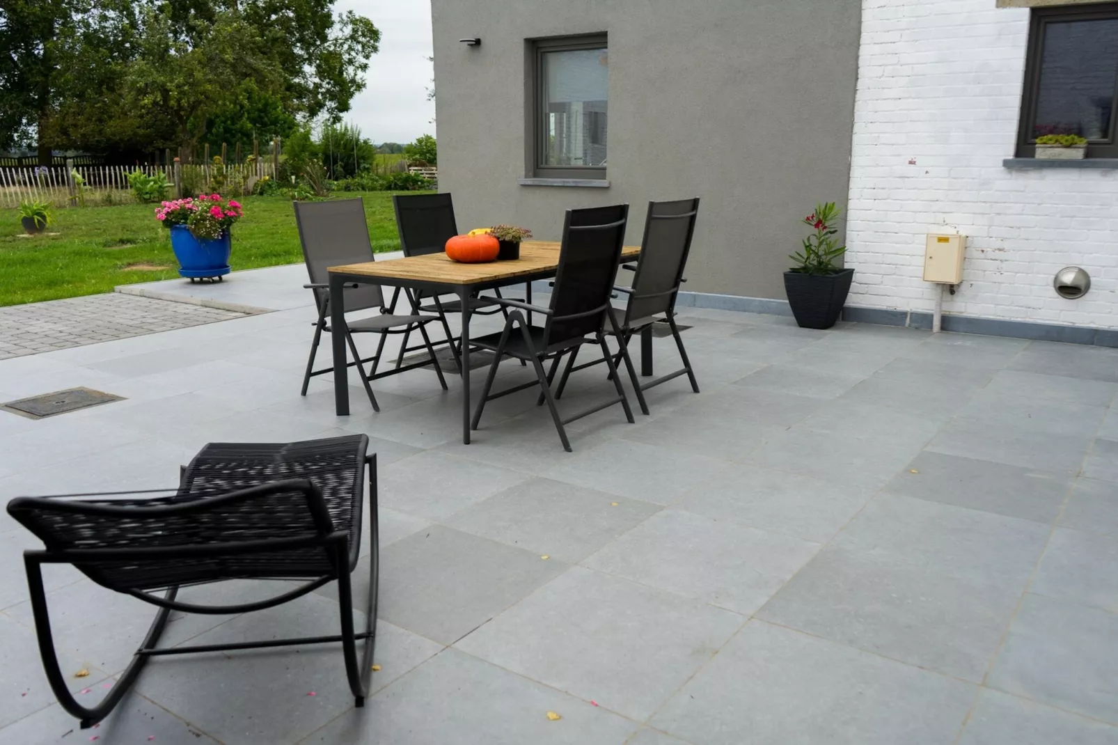 La colline sous le Vent-Balcon-terrasse