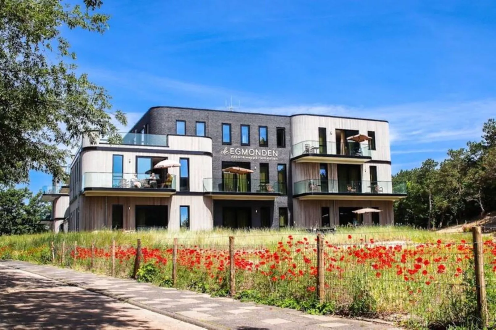 Apartments De Egmonden Egmond aan Zee-4 P-Außenbereich Sommer