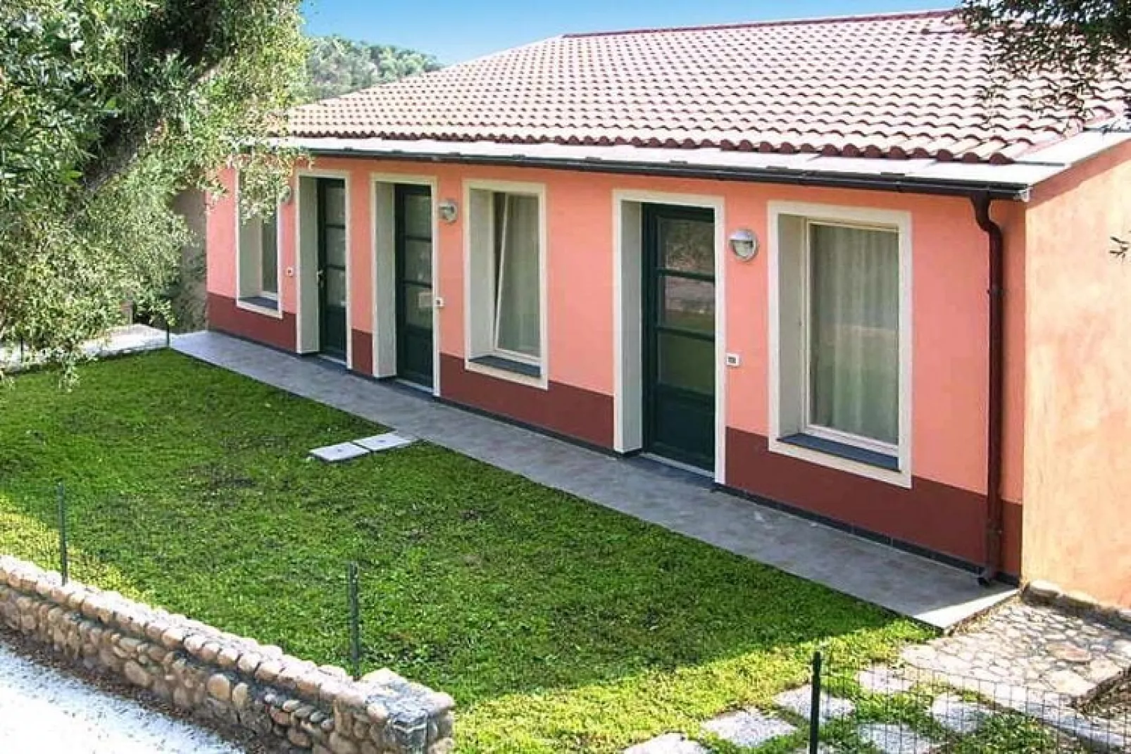 Apartments Borgo Verde, Imperia-B4 superior-Exterior summer