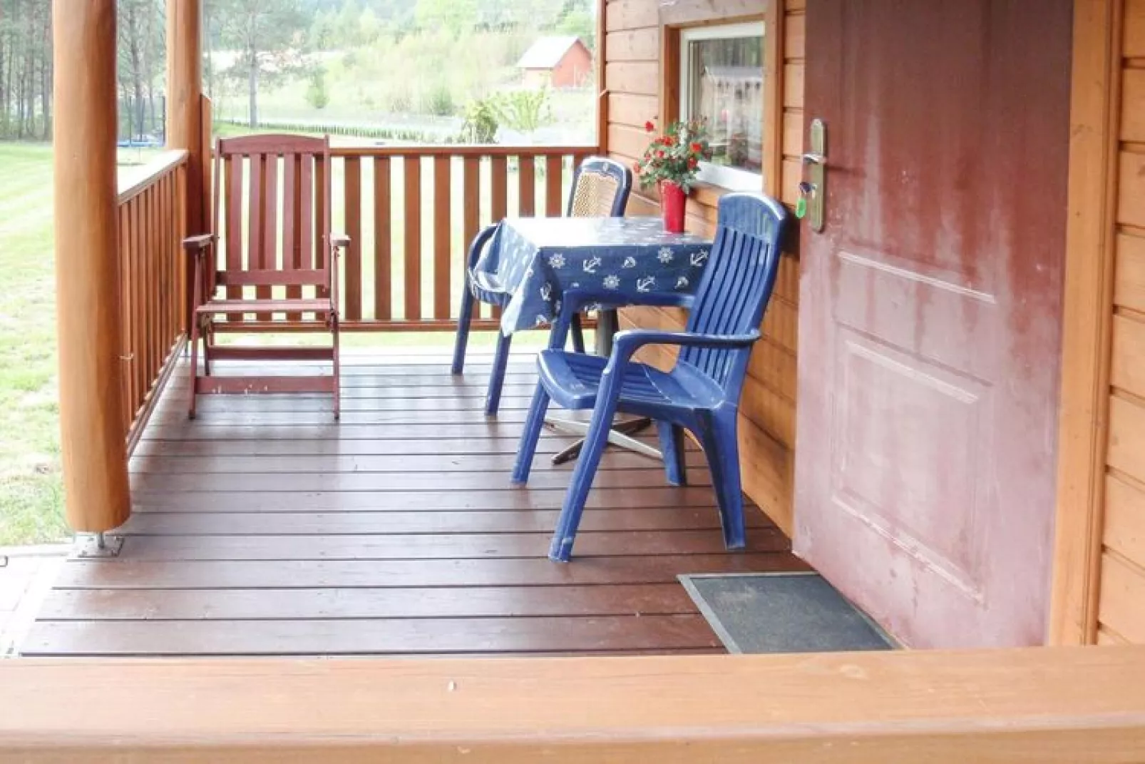 Holiday resort in Wiselka for 3 persons with carpark space-Terrace