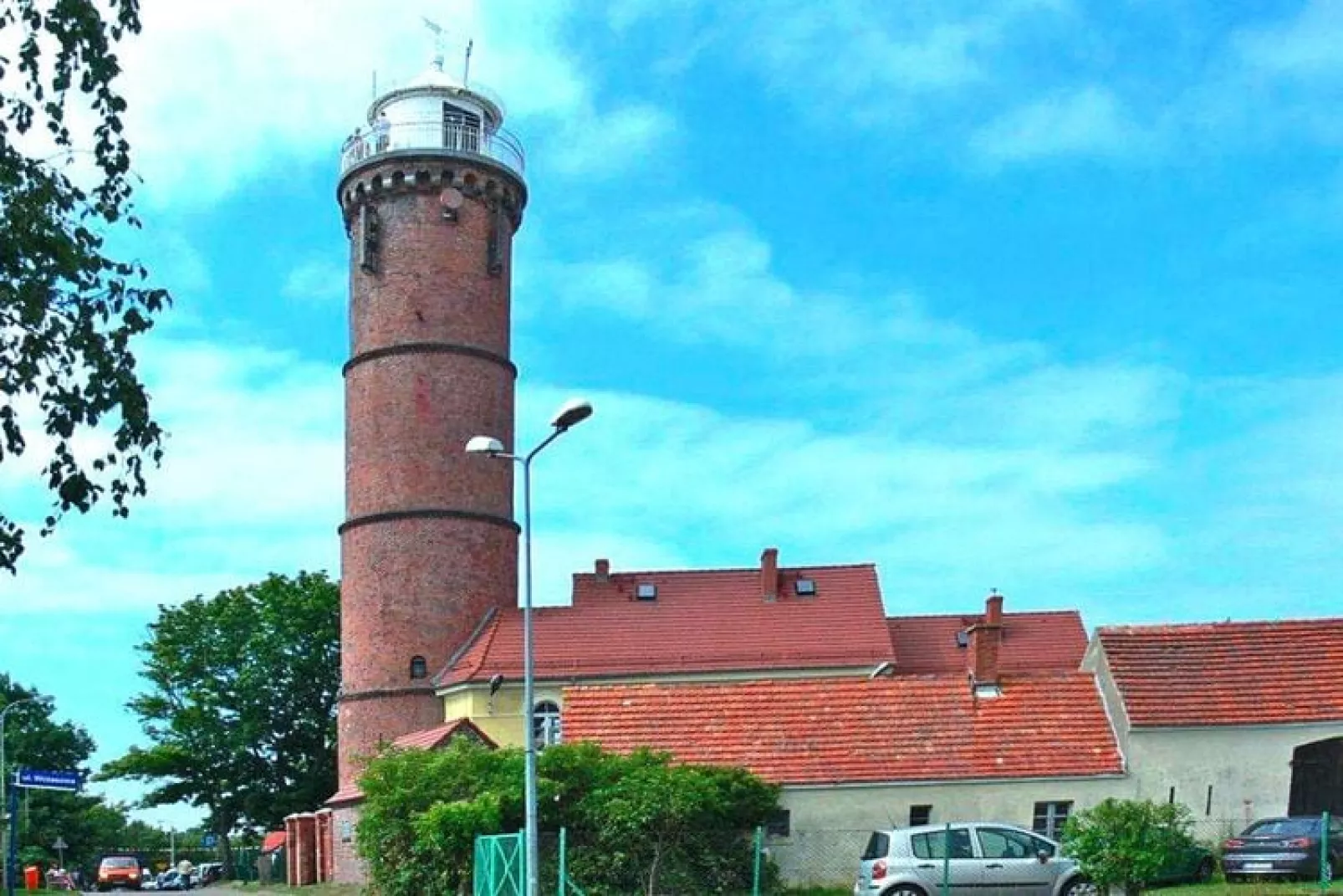 Domki wakacyjne przy basenie Jarosławiec-Not tagged