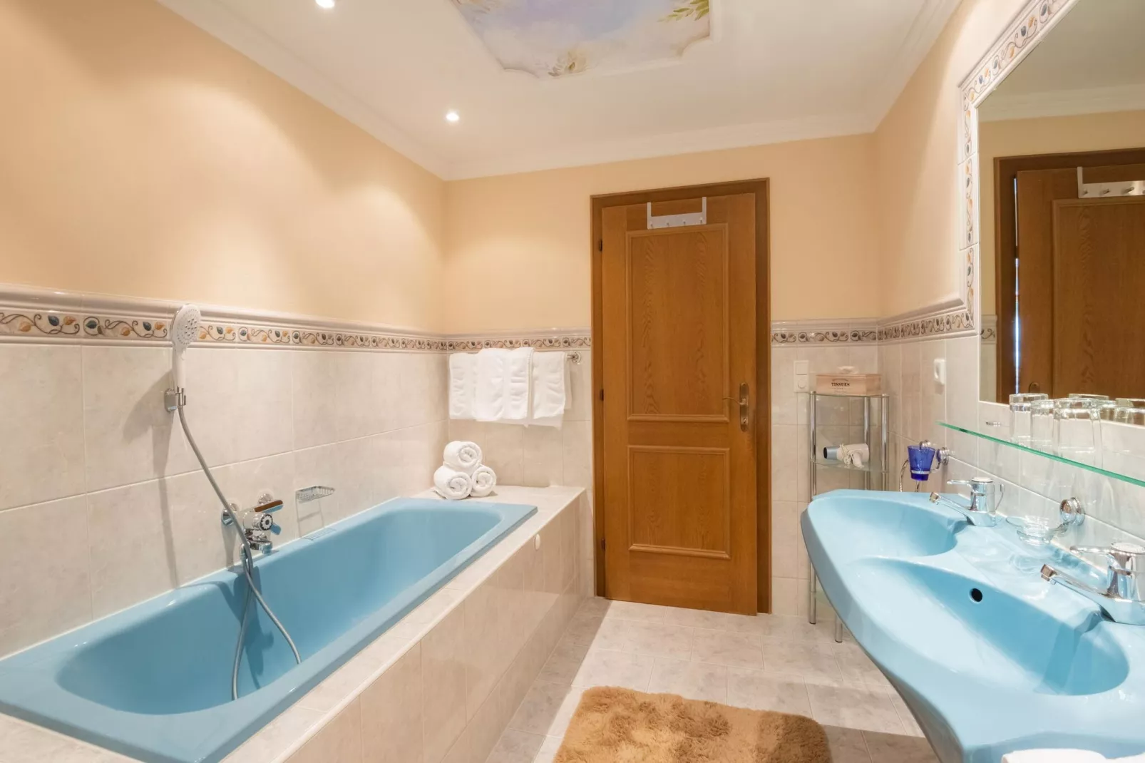 Helga-Bathroom