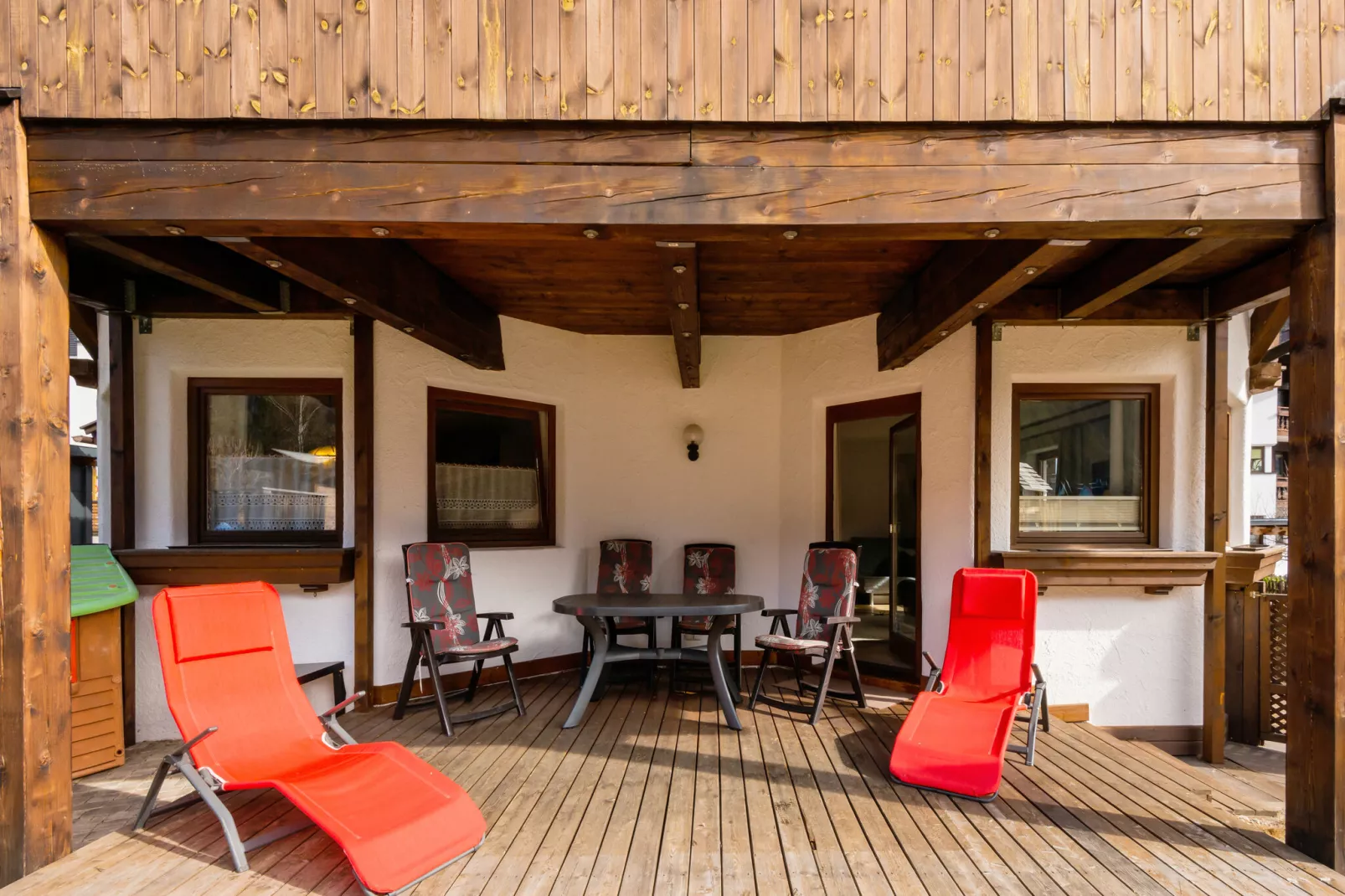 Helga-Terrace balcony