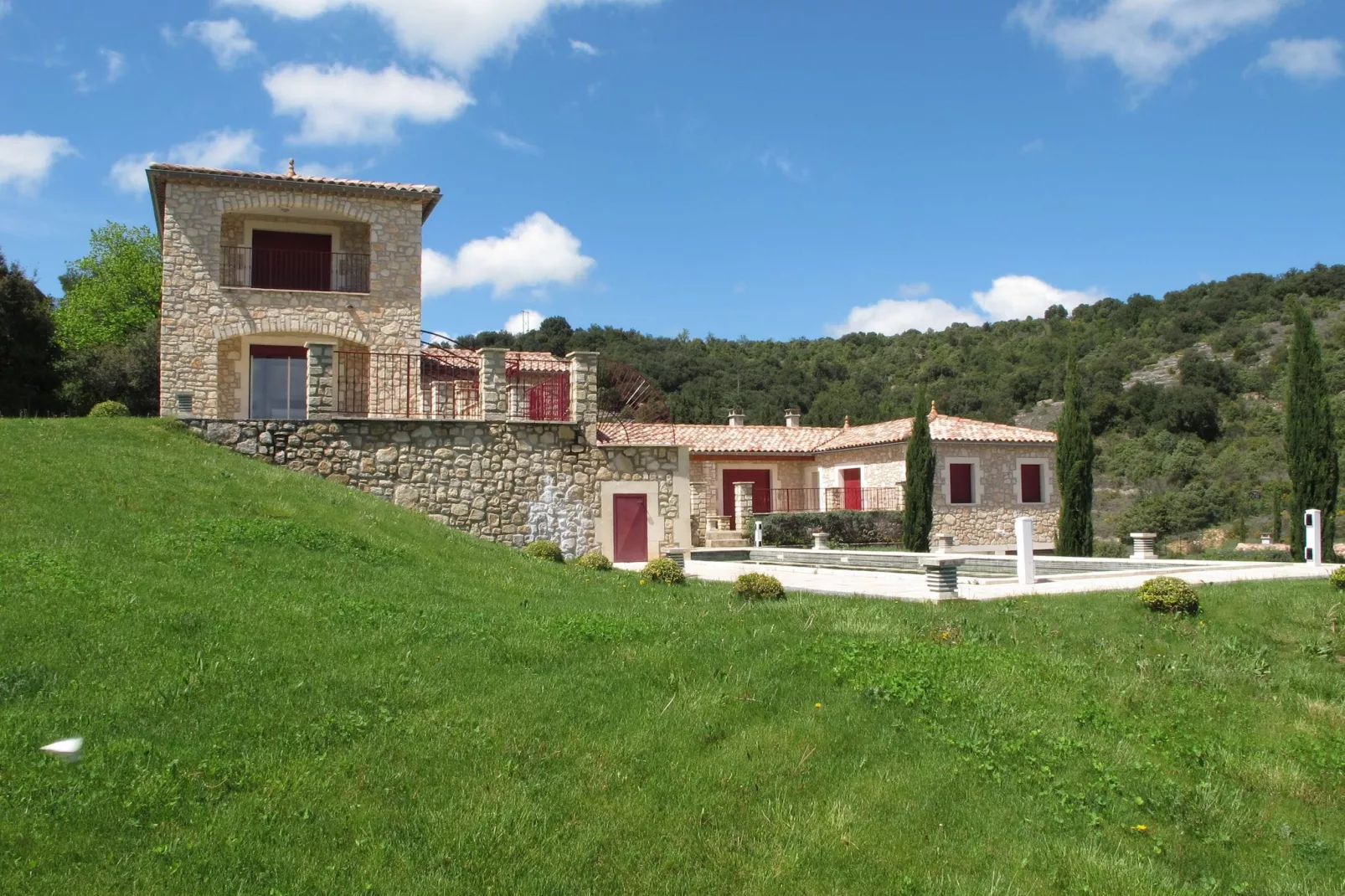 Villa des 4 vents C - Exterior in summer