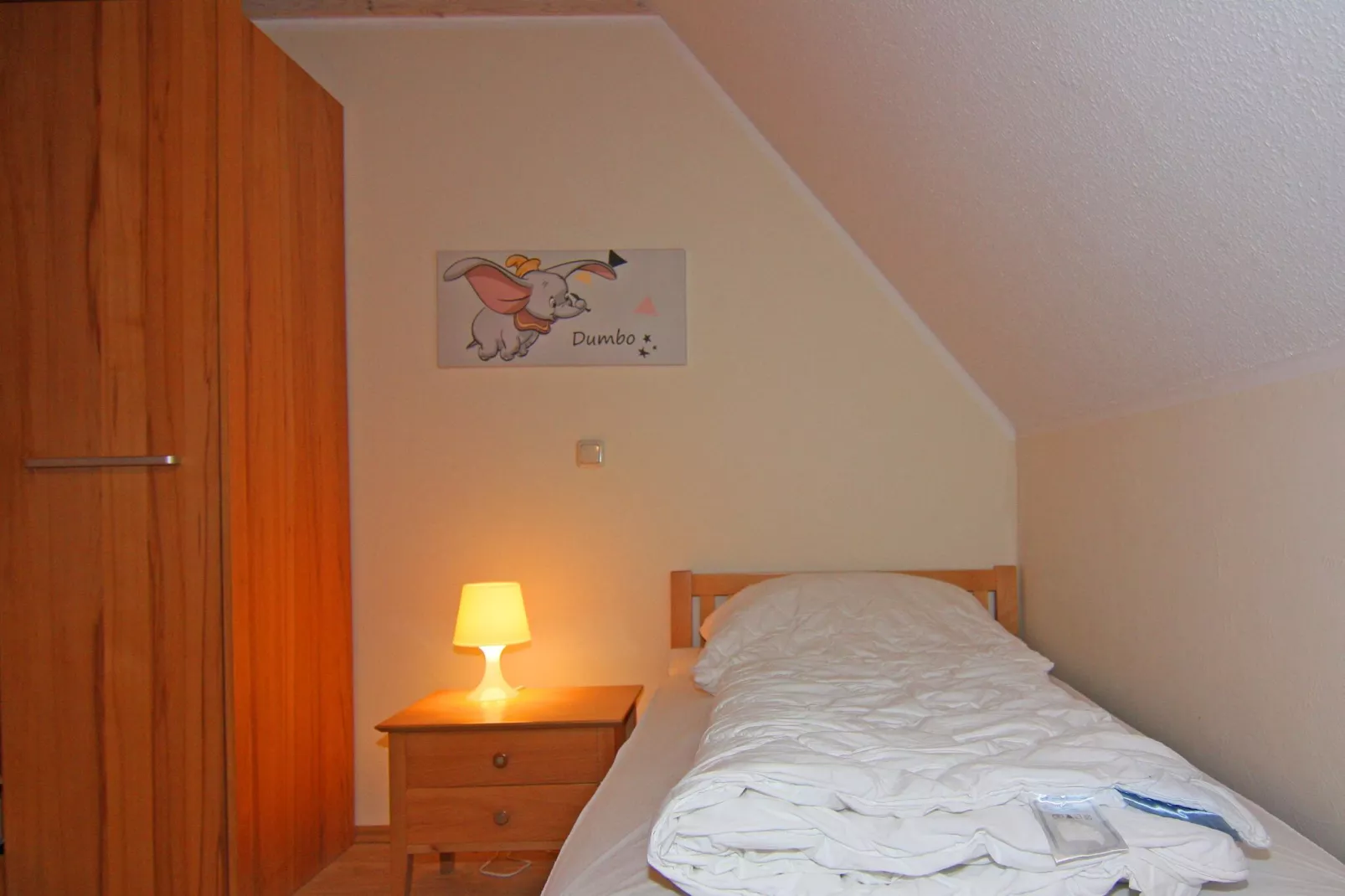 DHH Ostseehaus  I links-Bedroom