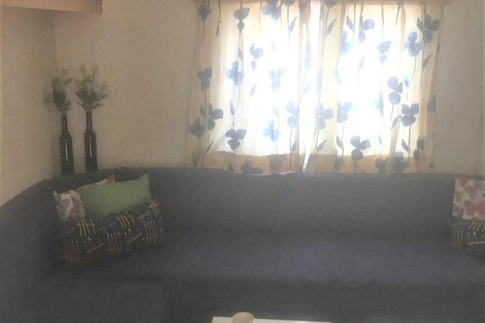 Mobilhome Valrose-Living room