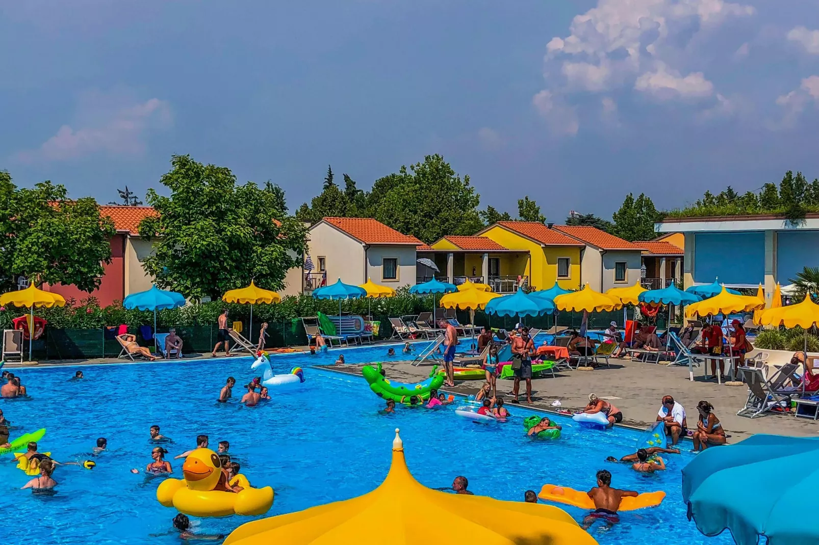 Residence Belvedere Village Castelnuovo del Garda-trilocale Std-Schwimmbad