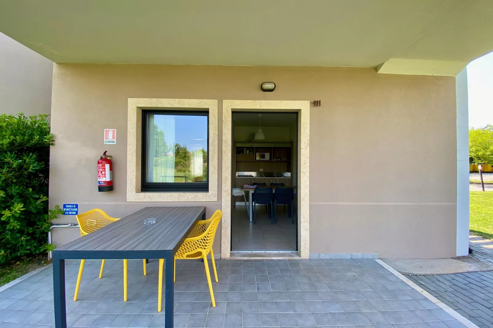Residence Belvedere Village Castelnuovo del Garda-Trilo Family-Balcon-terrasse