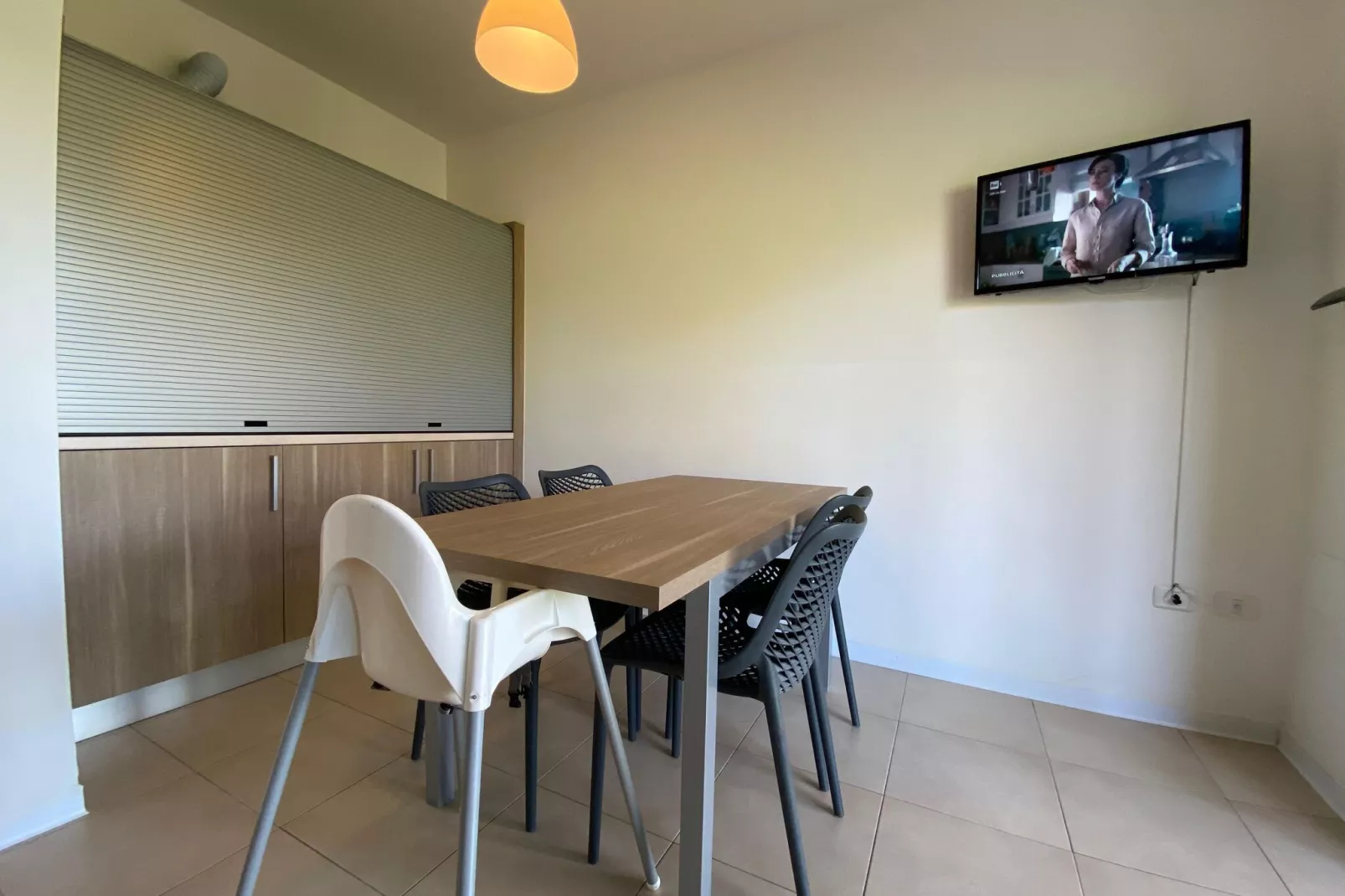 Residence Belvedere Village Castelnuovo del Garda-Trilo Family-Cuisine