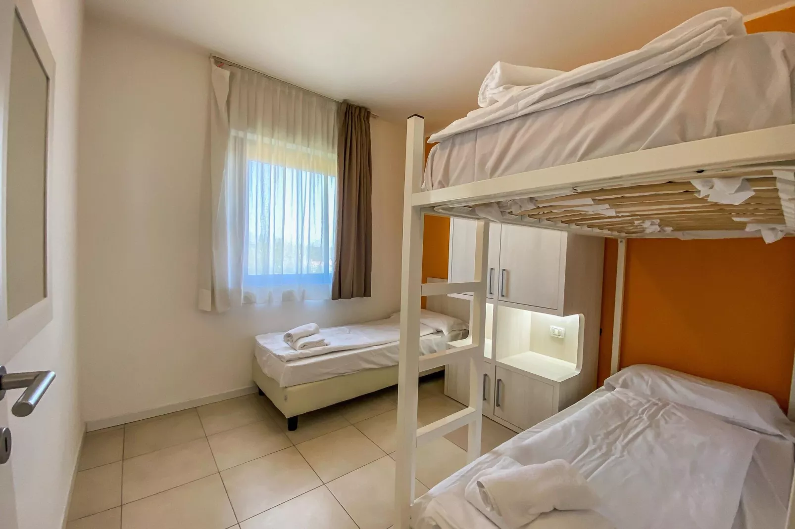 Residence Belvedere Village Castelnuovo del Garda-Trilo superior-Chambre
