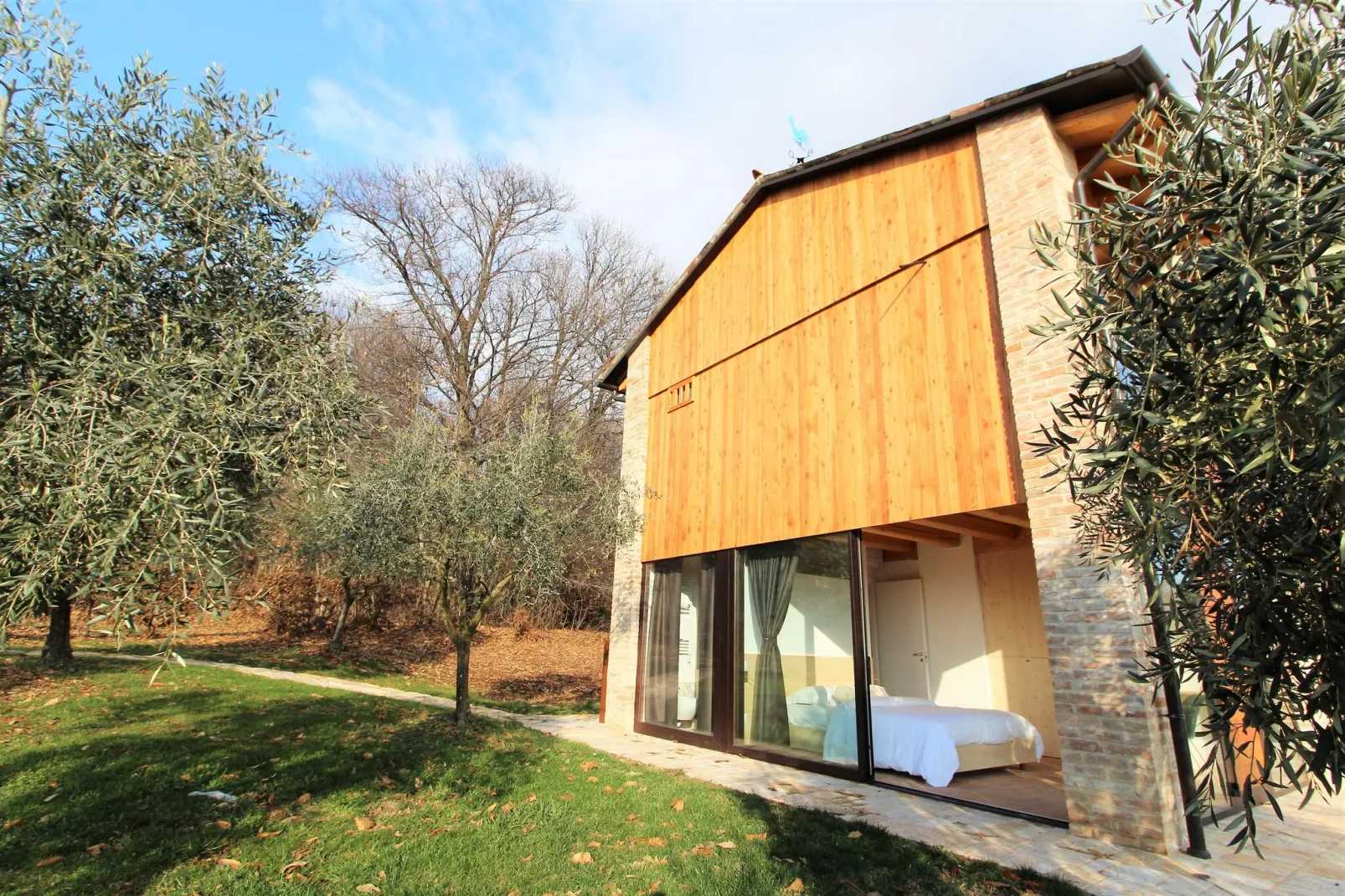 Dolce colle-Exterior summer