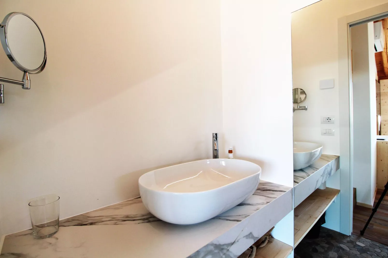 Dolce colle-Bathroom